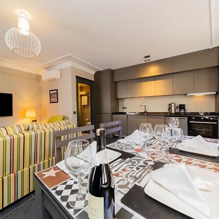 Апартаменты Modern And Fully Furnished Flat In Анталья
